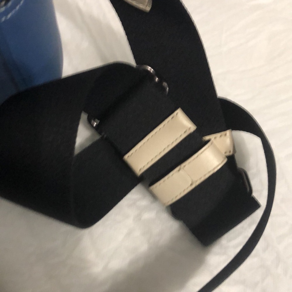 Coach Track Leather Crossbody Bag EUC - Picture 6 of 14